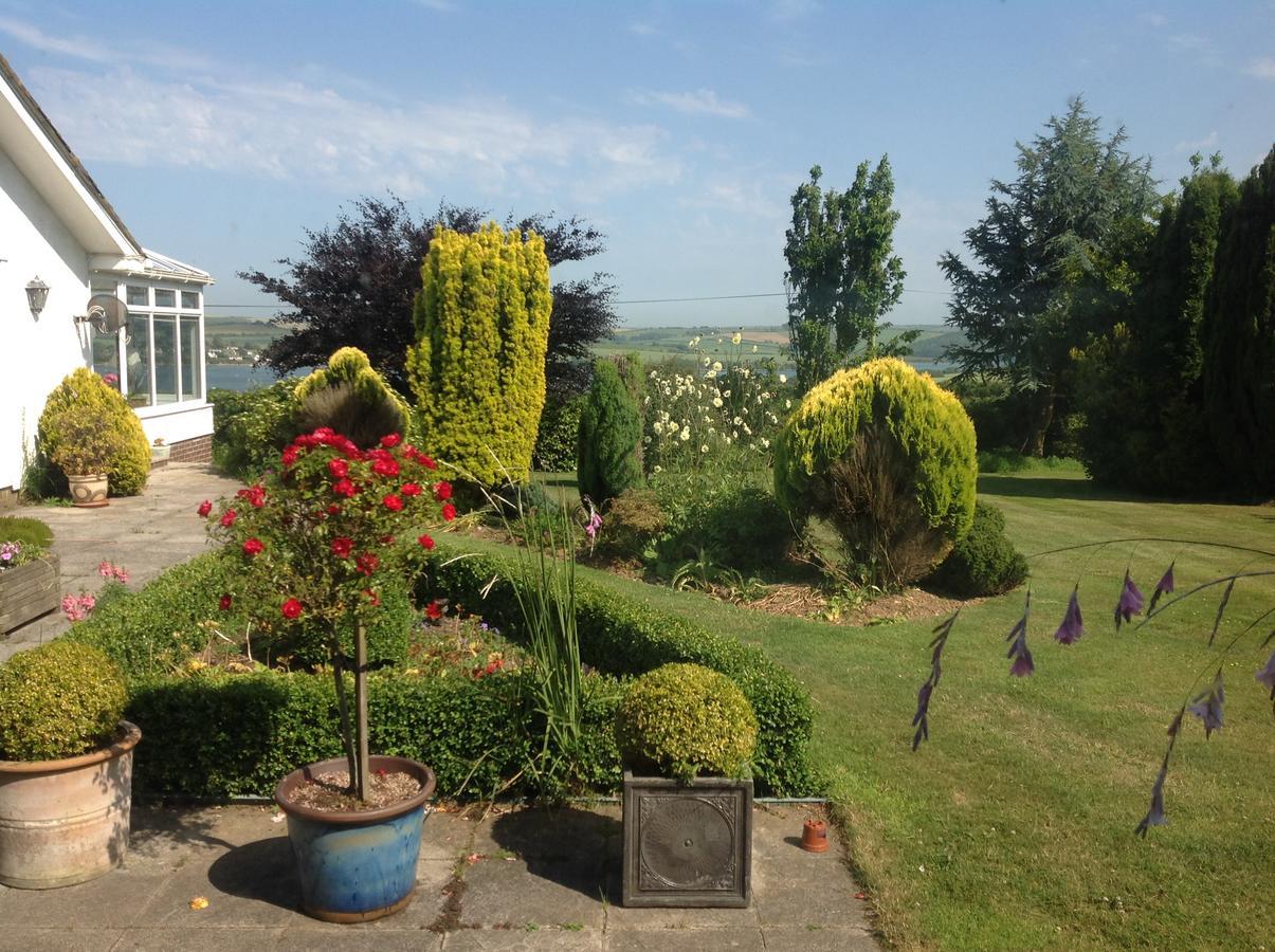 Estuary View Farm Bed & Breakfast Kingsbridge  Bagian luar foto