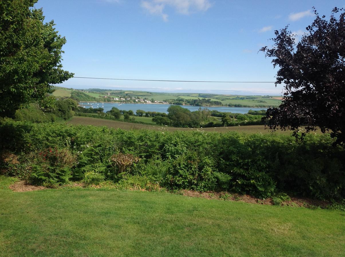 Estuary View Farm Bed & Breakfast Kingsbridge  Bagian luar foto